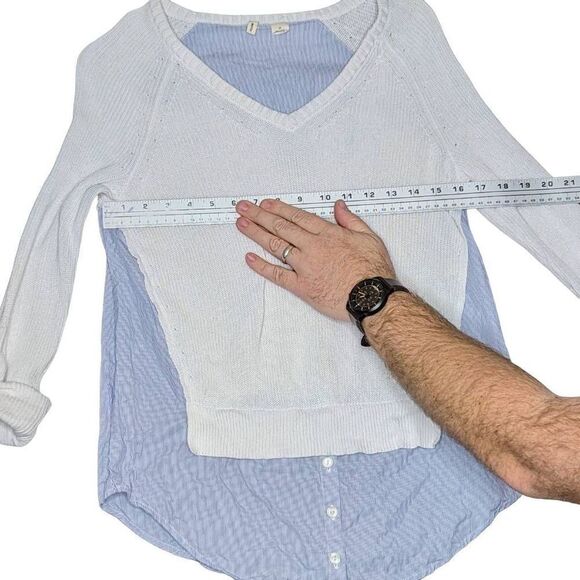 Moth Blouse Soft Knit Pinstriped Long Sleeve V-Neck Blue White Size XS - Picture 4 of 8